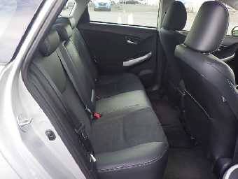 TOYOTA PRIUS 2015 Image 12