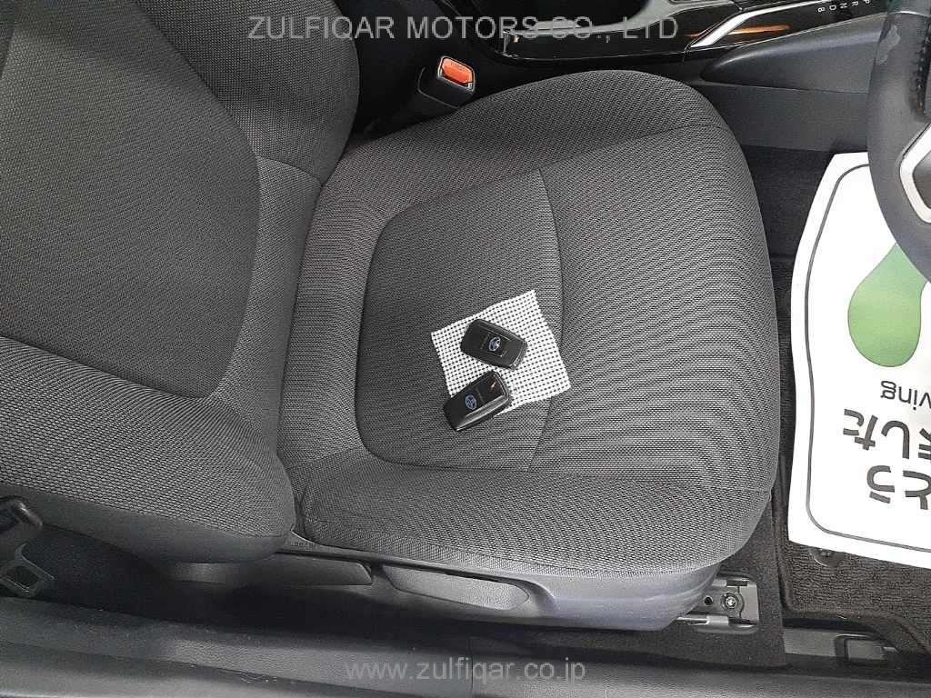 TOYOTA COROLLA TOURING 2020 Image 8