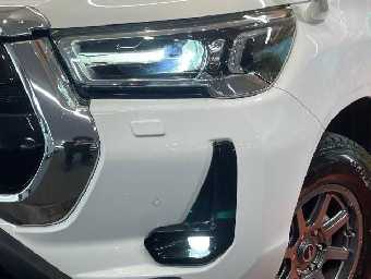 TOYOTA HILUX 4WD 2023 Image 12