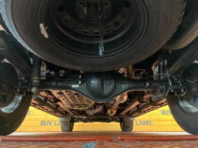 TOYOTA HILUX 4WD 2023 Image 19