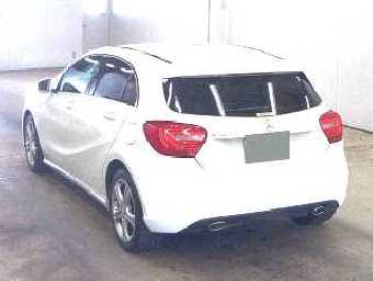 MERCEDES BENZ A CLASS 2013 Image 2