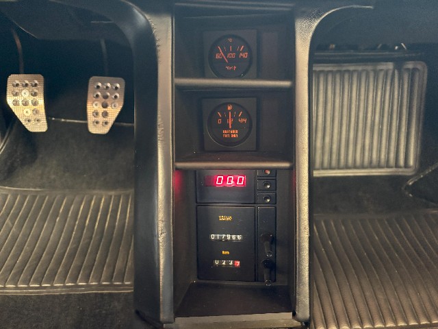 FERRARI TESTAROSSA 1991 Image 35