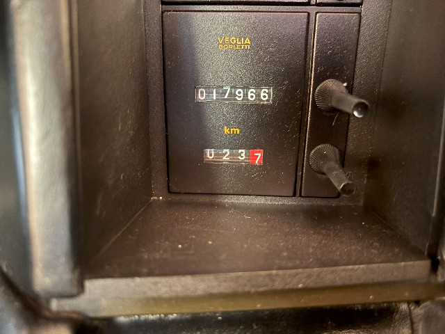 FERRARI TESTAROSSA 1991 Image 36