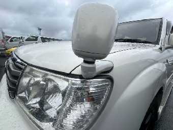 TOYOTA LAND CRUISER 100 1999 Image 6