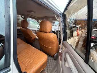 TOYOTA LAND CRUISER 100 1999 Image 18