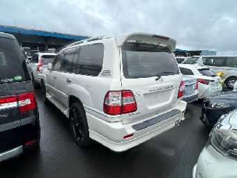 TOYOTA LAND CRUISER 100 1999 Image 3