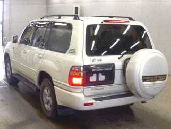 TOYOTA LAND CRUISER 100 2000 Image 2