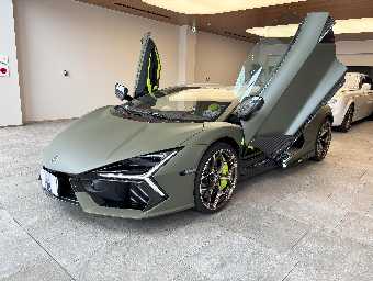 LAMBORGHINI REVUELTO 2025 Image 1