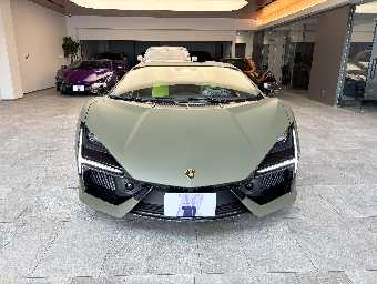 LAMBORGHINI REVUELTO 2025 Image 12