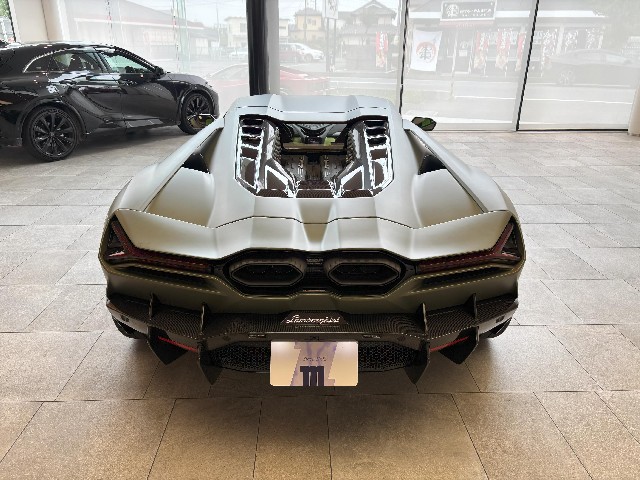 LAMBORGHINI REVUELTO 2025 Image 22