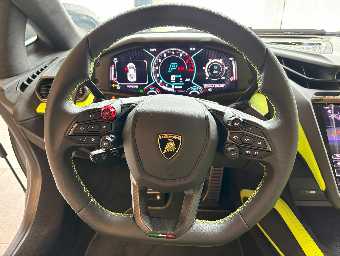 LAMBORGHINI REVUELTO 2025 Image 36