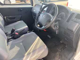 TOYOTA LITEACE 2018 Image 5