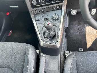 TOYOTA GR YARIS 2024 Image 17