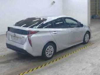 TOYOTA PRIUS 2018 Image 5