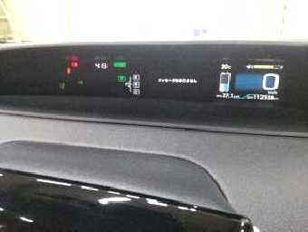TOYOTA PRIUS 2018 Image 6