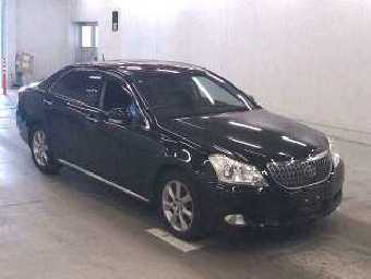 TOYOTA CROWN MAJESTA 2010 Image 4