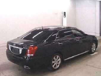 TOYOTA CROWN MAJESTA 2010 Image 5