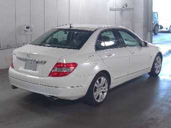 MERCEDES BENZ C CLASS 2010 Image 4