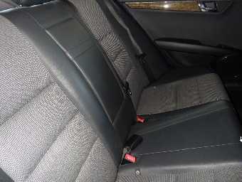 MERCEDES BENZ C CLASS 2010 Image 6