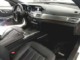 MERCEDES BENZ E CLASS 2014 Image 3
