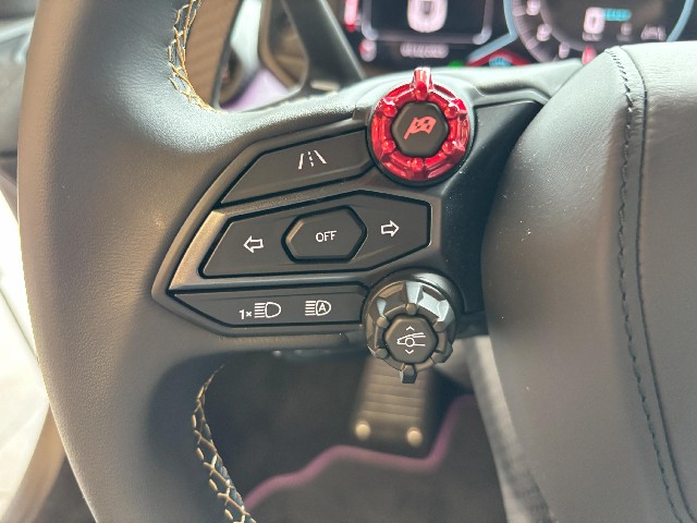 LAMBORGHINI REVUELTO 2025 Image 40