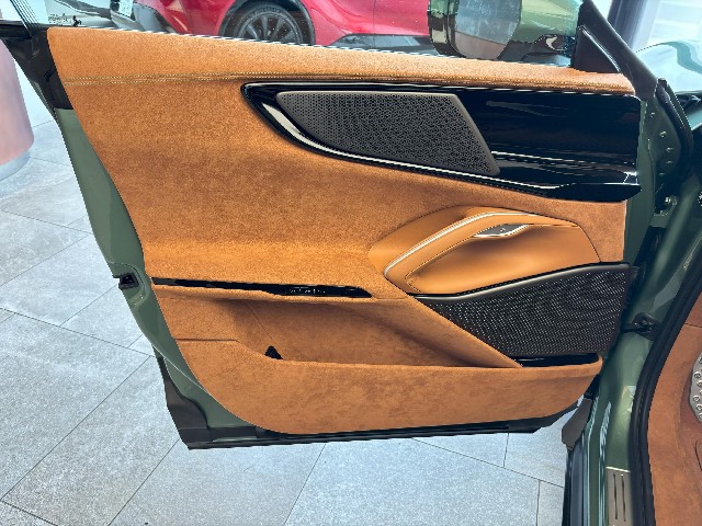 FERRARI PUROSANGUE 2024 Image 26