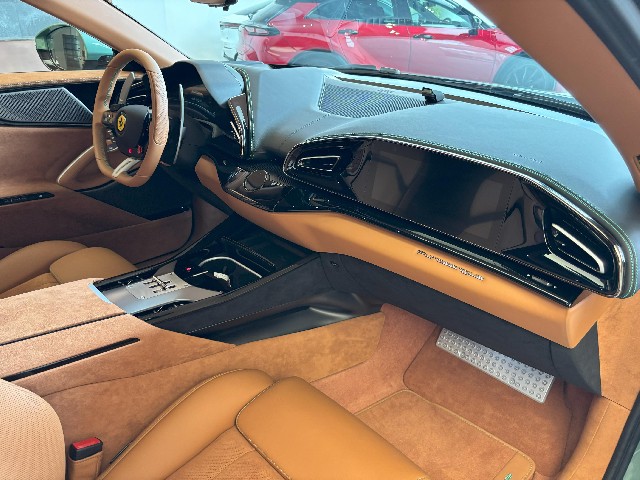 FERRARI PUROSANGUE 2024 Image 32