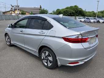 HONDA GRACE 2015 Image 2