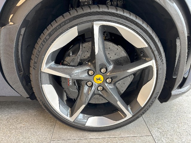 FERRARI PUROSANGUE 2025 Image 19