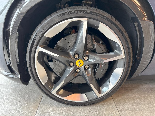 FERRARI PUROSANGUE 2025 Image 20