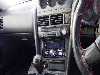 NISSAN SKYLINE 1999 Image 8