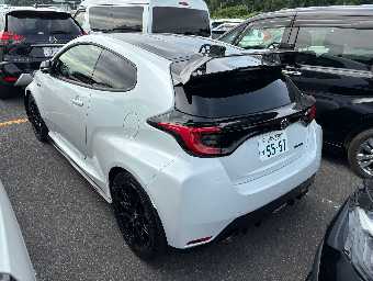 TOYOTA GR YARIS 2023 Image 2