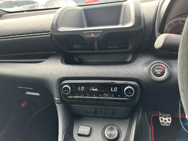 TOYOTA GR YARIS 2023 Image 19