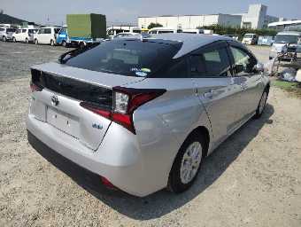 TOYOTA PRIUS 2020 Image 2