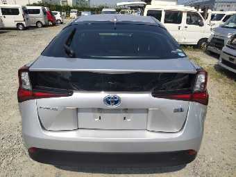 TOYOTA PRIUS 2020 Image 3