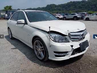MERCEDES BENZ C CLASS 2011 Image 2