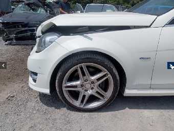 MERCEDES BENZ C CLASS 2011 Image 13