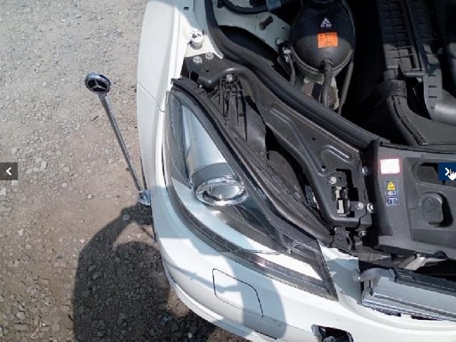 MERCEDES BENZ C CLASS 2011 Image 20