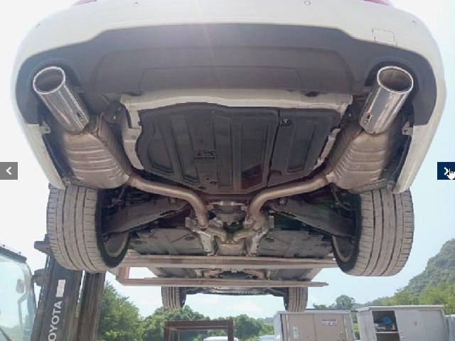 MERCEDES BENZ C CLASS 2011 Image 32