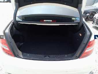 MERCEDES BENZ C CLASS 2011 Image 30