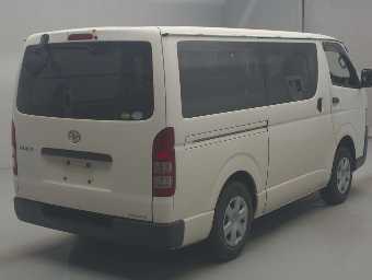 TOYOTA HIACE 2019 Image 2