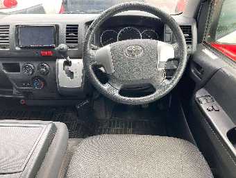 TOYOTA HIACE 2019 Image 6