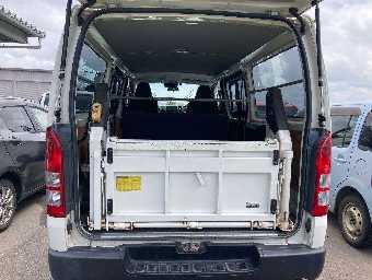 TOYOTA HIACE 2019 Image 8