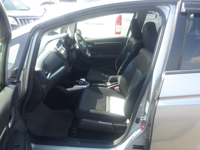 HONDA FIT HYBRID 2014 Image 24