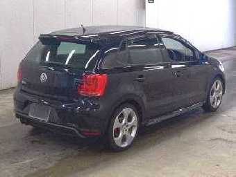 VOLKSWAGEN POLO 2012 Image 5