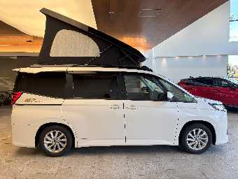 TOYOTA NOAH 2024 Image 12