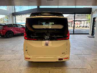 TOYOTA NOAH 2024 Image 6