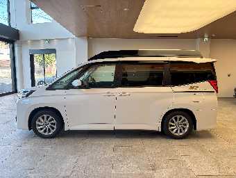 TOYOTA NOAH 2024 Image 8