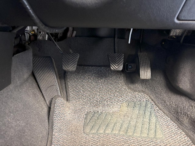 MITSUBISHI LANCER 1998 Image 38