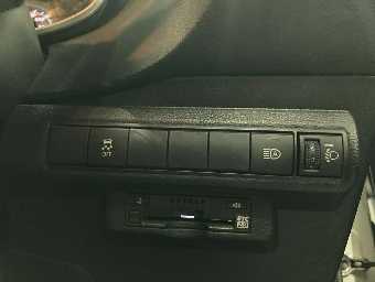 TOYOTA COROLLA TOURING 2020 Image 12